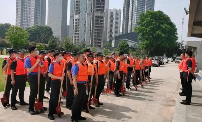 武昌區(qū)白沙洲街|吹響防汛“集結(jié)號(hào)”，未雨綢繆“大練兵”